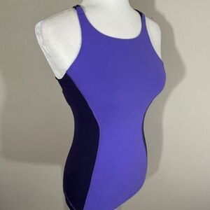 Lululemon sz sm virtuous tank top shelf bra